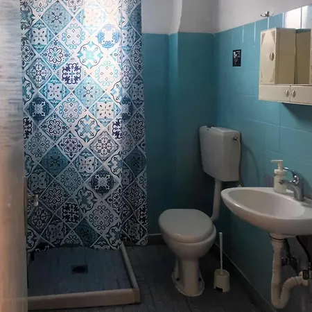 Aparthotel Irini