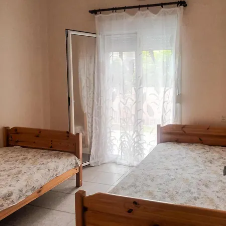 Irini Aparthotel Olympiada